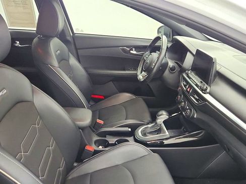 Used 2021 Kia Forte GT-Line image 21