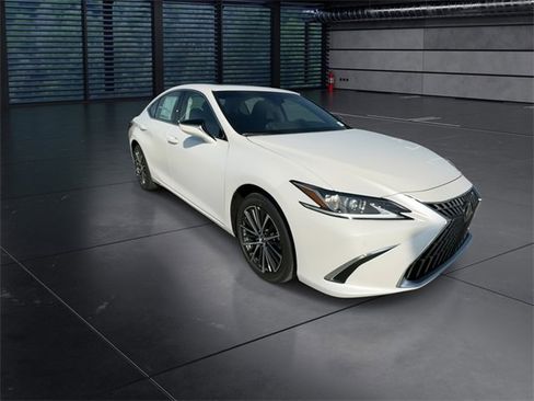 New 2025 Lexus ES 350 w/ Premium Package image 2
