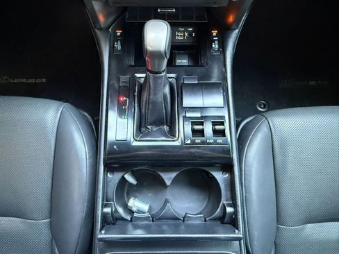 Used 2020 Lexus GX 460 Premium w/ Premium Package AWD/4WD image 45