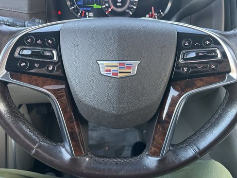 Used 2016 Cadillac Escalade ESV Luxury image 48