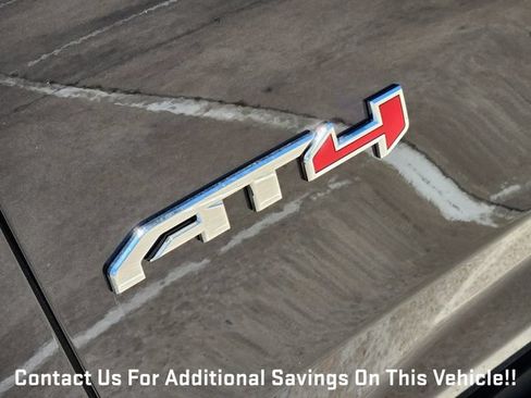 New 2026 GMC Yukon AT4 AWD/4WD image 8
