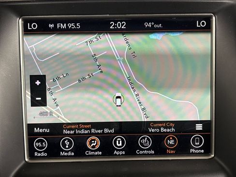 Used 2018 Jeep Grand Cherokee Altitude RWD image 26