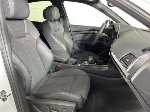 New 2025 Audi SQ5 Premium Plus image 11
