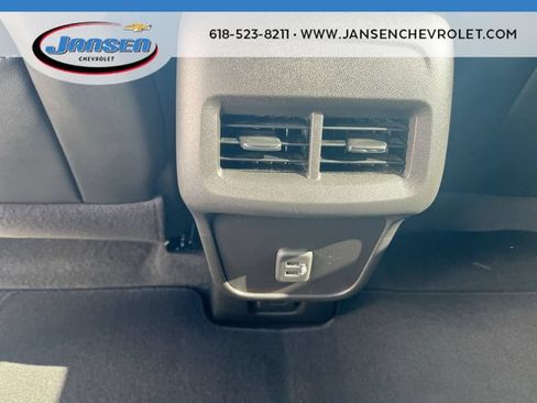 Used 2024 Chevrolet Equinox RS FWD image 20