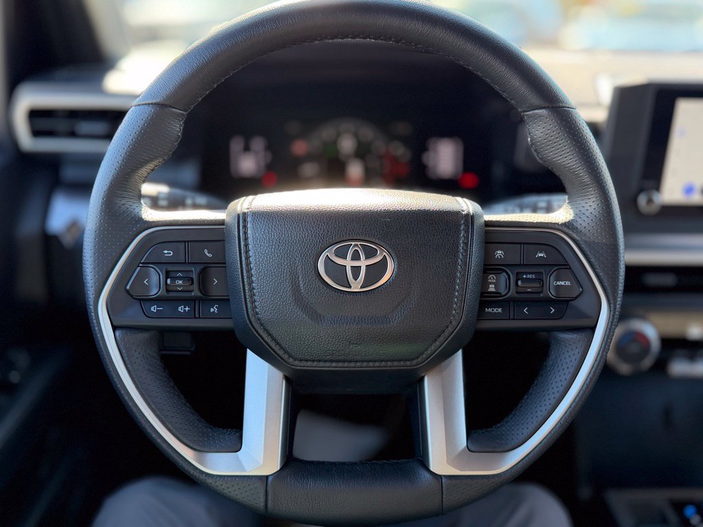 Certified 2026 Toyota 4Runner SR5 AWD/4WD image 11