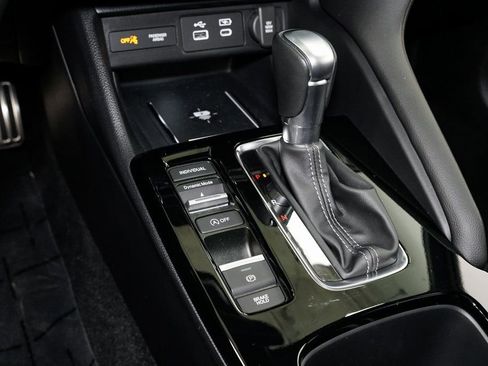 Used 2025 Acura Integra A-Spec image 23