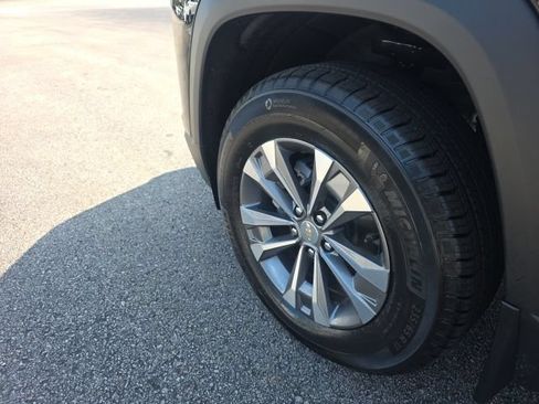 New 2026 Chevrolet Equinox LT w/ Safety and Technology Package AWD/4WD image 12