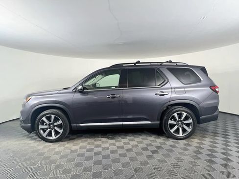 Certified 2023 Honda Pilot Elite image 3