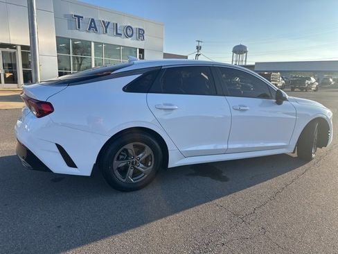 Used 2023 Kia K5 LXS image 15