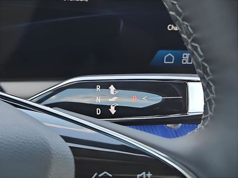 New 2025 Cadillac Optiq Sport 1 image 10