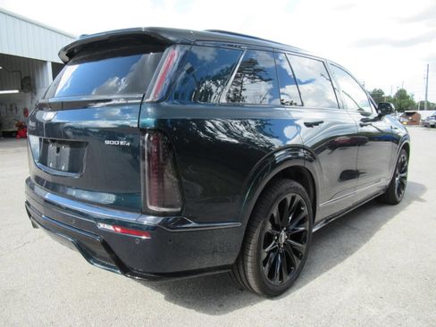 Used 2026 Cadillac Vistiq Sport AWD/4WD image 7