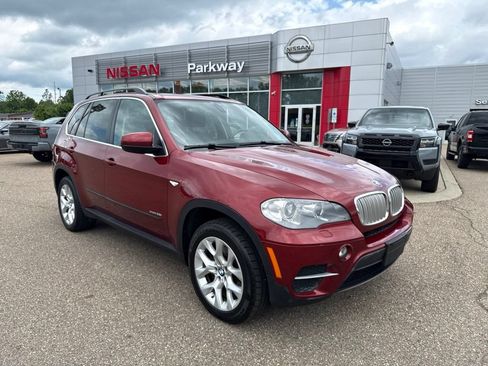 Used 2013 BMW X5 xDrive35i AWD/4WD image 2