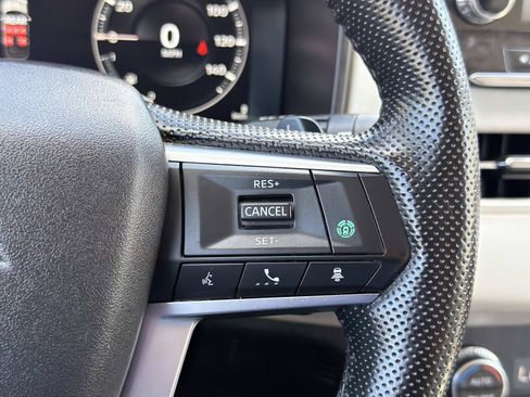 Used 2024 Mitsubishi Outlander 4WD Plug-In Hybrid image 20