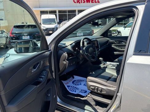 Used 2023 Chevrolet Traverse Premier w/ Redline Edition AWD/4WD image 13