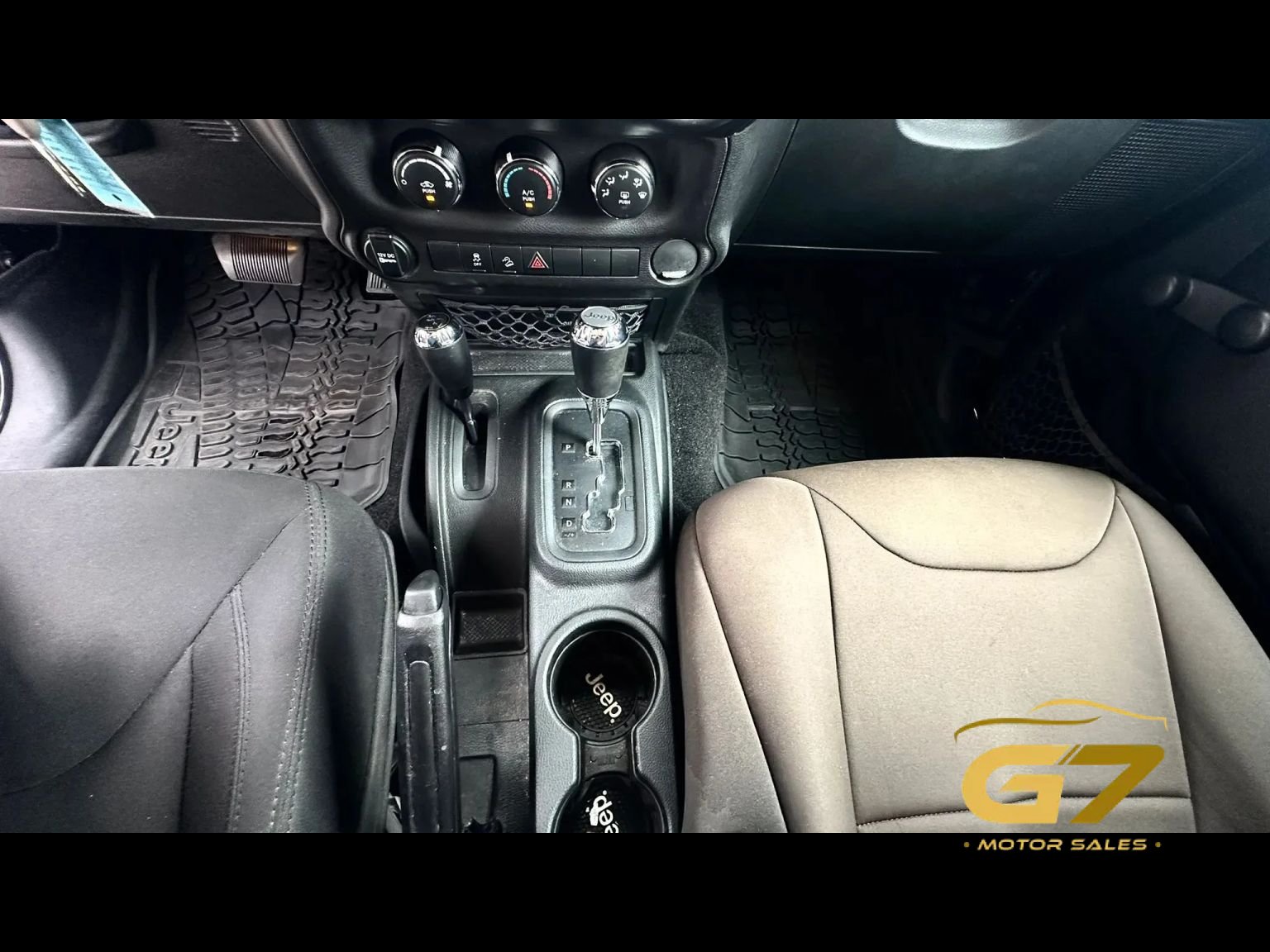 Used 2018 Jeep Wrangler Sport AWD/4WD image 10