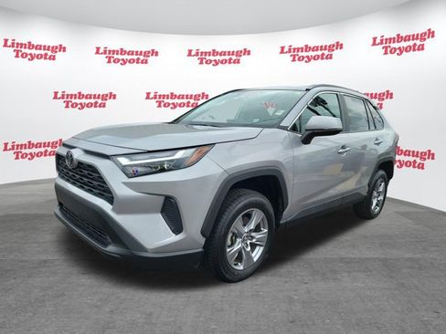 Used 2024 Toyota RAV4 XLE AWD/4WD image 20