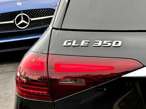 Certified 2025 Mercedes-Benz GLE 350 4MATIC image 11