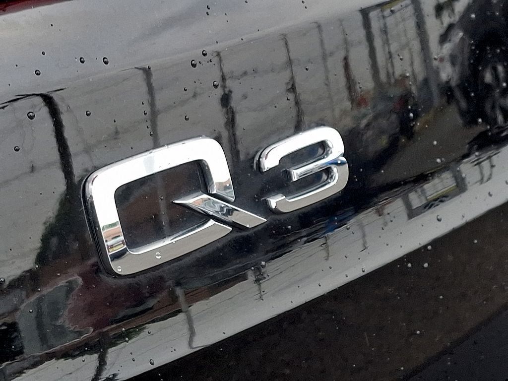 Used 2022 Audi Q3 2.0T Premium Plus AWD/4WD image 30