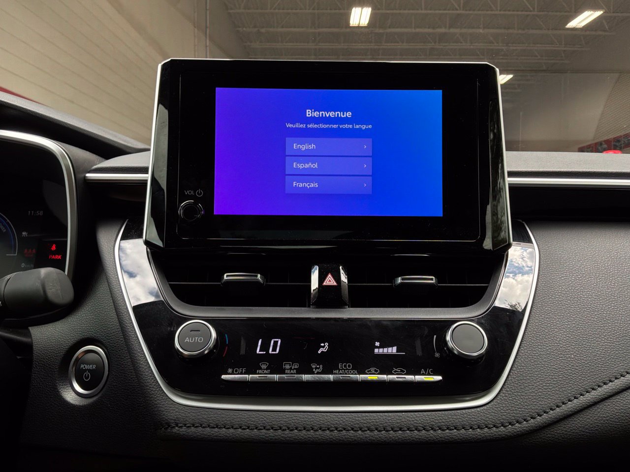 Used 2023 Toyota Corolla XLE FWD image 31