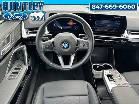 Used 2023 BMW X1 xDrive28i AWD/4WD image 15