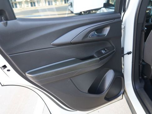 Used 2023 Chevrolet TrailBlazer LT AWD/4WD image 23