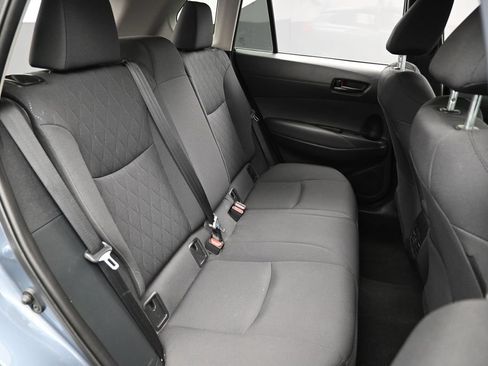 Used 2023 Toyota Corolla Cross LE AWD/4WD image 33