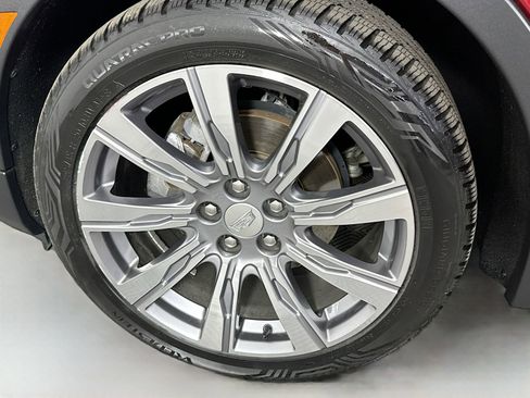 Used 2019 Cadillac XT4 Premium Luxury w/ Driver Assist Package AWD/4WD image 34
