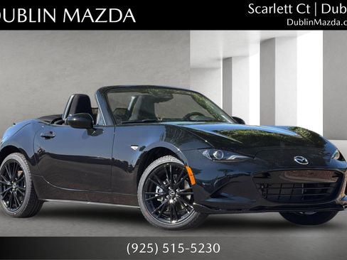 New 2026 MAZDA MX-5 Miata Club w/ Interior Package RWD image 1