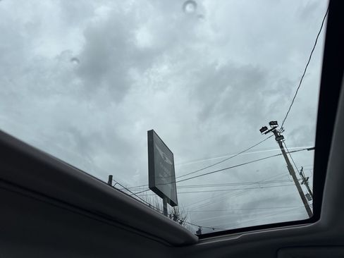 Used 2018 Lexus ES 350 w/ Navigation System Package image 37