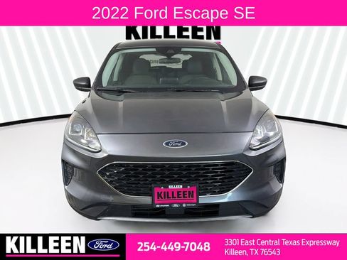 Used 2022 Ford Escape SE w/ Convenience Package FWD image 2