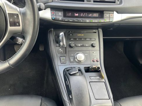 Used 2012 Lexus CT 200h Premium w/ Premium Audio Pkg FWD image 21