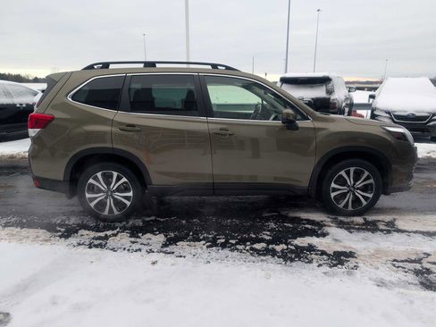 Certified 2023 Subaru Forester Limited image 8