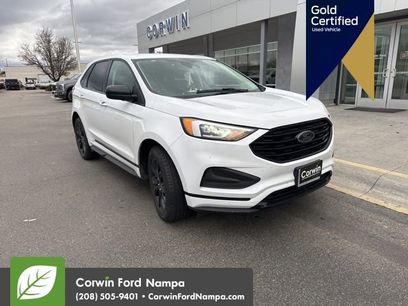 Used 2023 Ford Edge SE w/ Black Appearance Package