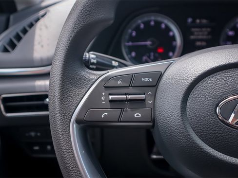 Used 2023 Hyundai Sonata SEL image 12