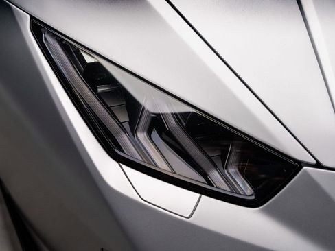 Used 2015 Lamborghini Huracan LP 610-4 image 18