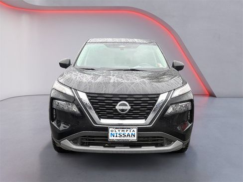 Used 2023 Nissan Rogue S image 8