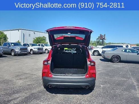 Used 2025 Ford Escape ST-Line w/ Tech Pack #1 FWD image 27