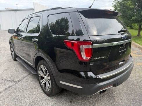 Used 2018 Ford Explorer Platinum AWD/4WD image 5