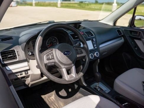 Used 2018 Subaru Forester 2.5i w/ Protection Package #1 AWD/4WD image 12