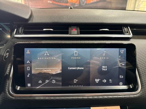 Used 2021 Land Rover Range Rover Velar R-Dynamic S image 75