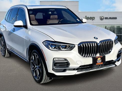 Used 2021 BMW X5 xDrive45e w/ Executive Package image 22