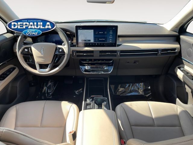 Used 2023 Lincoln Corsair AWD w/ Equipment Group 101A image 13