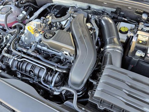 New 2026 Volkswagen Jetta SE image 10