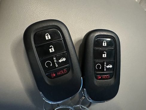 Used 2024 Honda Accord EX image 17