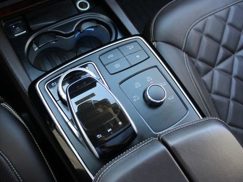 Used 2019 Mercedes-Benz GLS 550 4MATIC image 22