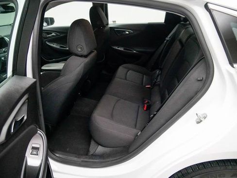 Used 2024 Chevrolet Malibu LT image 27