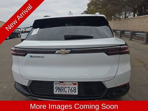 Used 2024 Chevrolet Equinox EV LT FWD image 4