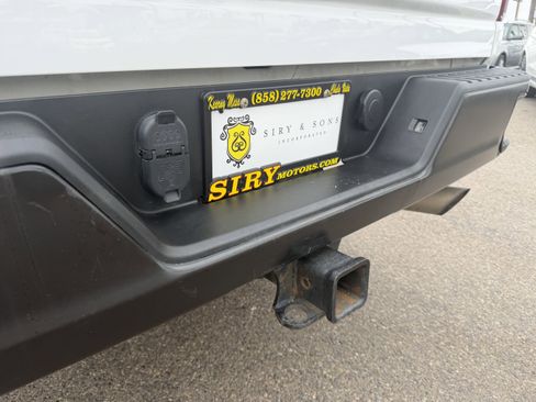 Used 2020 Chevrolet Silverado 2500 W/T w/ WT Fleet Convenience Package image 11