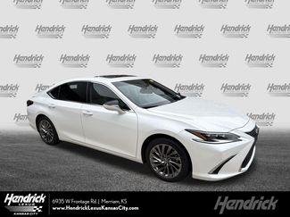 Certified 2025 Lexus ES 300h Ultra Luxury w/ Accessory Package (Z1) FWD video 1