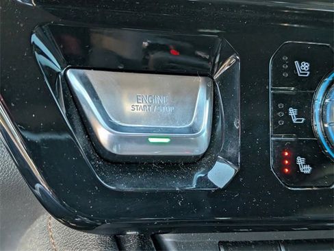 Certified 2024 GMC Sierra 1500 AT4 w/ Technology Package image 17